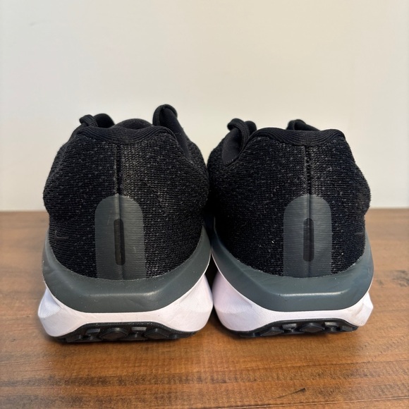 Nike Air Winflo 11 Road Running Shoes Men's Size 6.5 / Women 8 Black FQ8937-001 - Picture 2 of 7